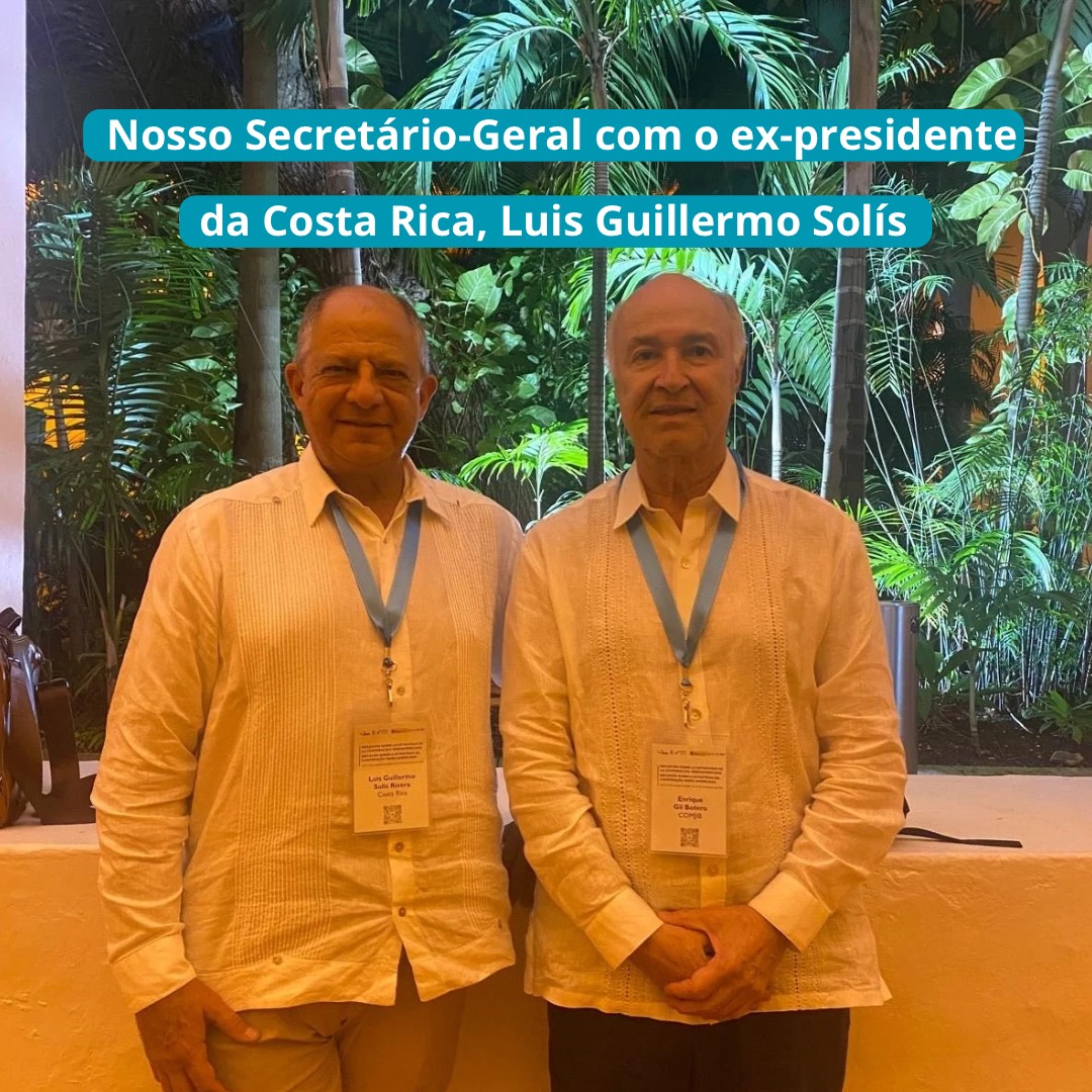 Nosso Secretário-Geral, <a href="/EnriquegilbGil/">Enrique Gil Botero</a> com o ex-Presidente da República da Costa Rica durante o seminário sobre cooperação ibero-americana.

🤝 Buscando promover a cooperação jurídica entre a Costa Rica e a COMJIB.
#comjib #costarica #cooperaçãojurídica