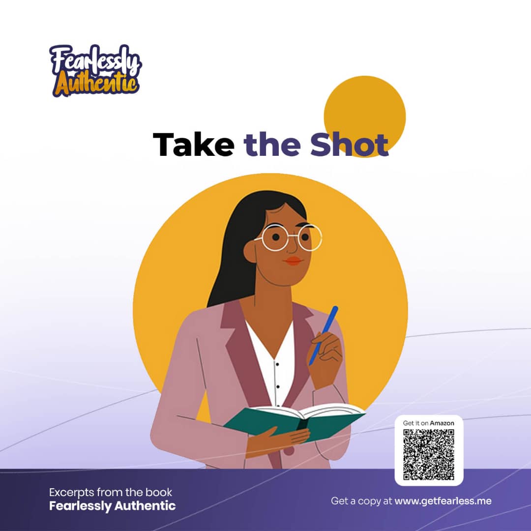 GetFearlessMe's tweet image. Happy new week, you fearless human!

This week, ditch the overthinking. See the shot? TAKE IT!

Ready to fire? Get a copy: getfearless.me

#MondayMotivation #NewWeek #FearlesslyAuthentic #Authentic