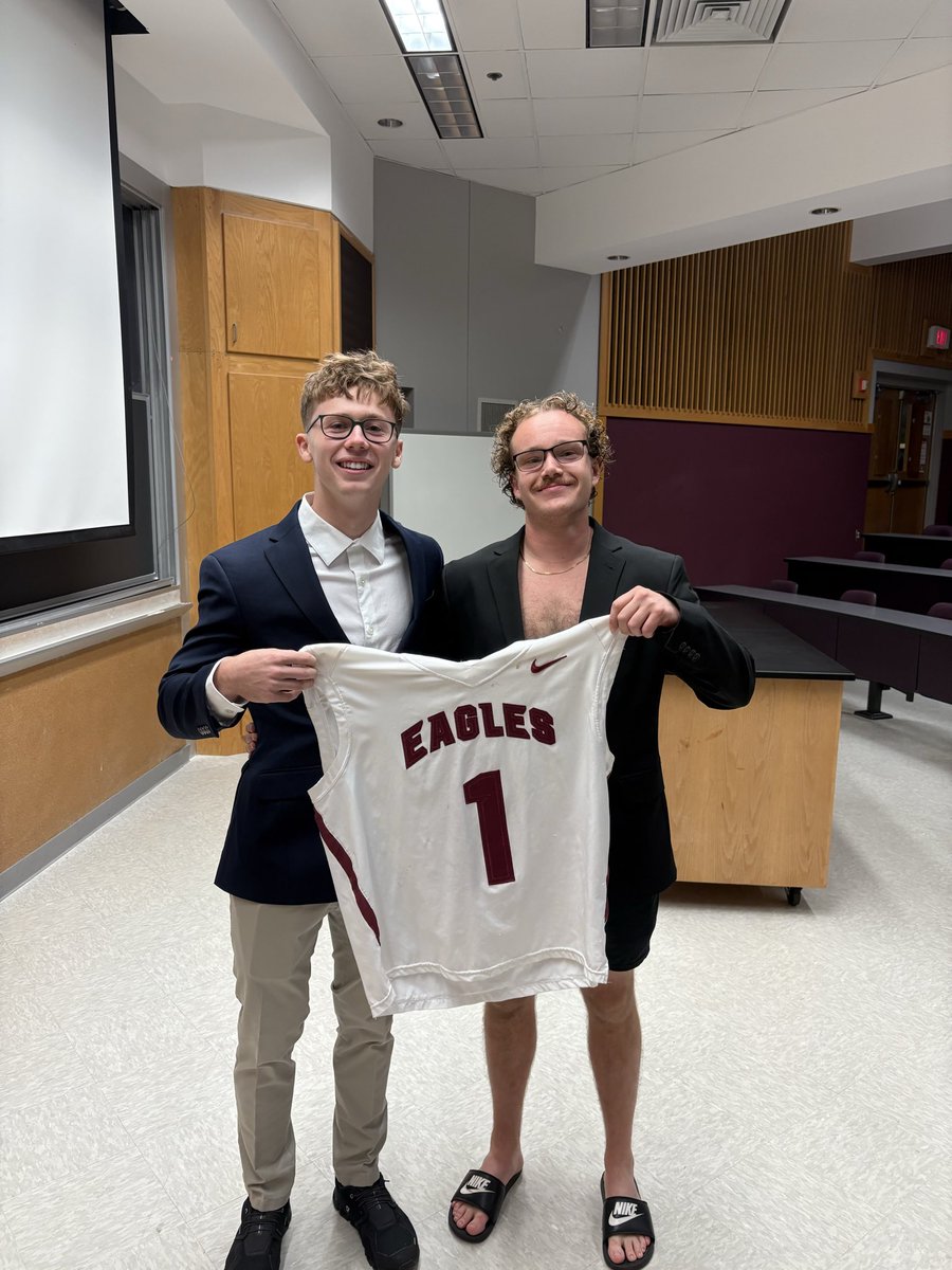 It’s Crimson/Gold Classic week.

Senior attackman Ollie Nowell-Shortt was the overall number 1 pick in last night’s draft for Team Gold! 
#CrimsonGoldClassic #BIA #BElite