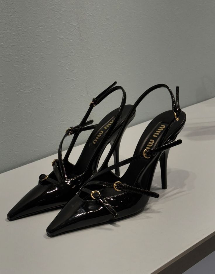 Urge to dress like this