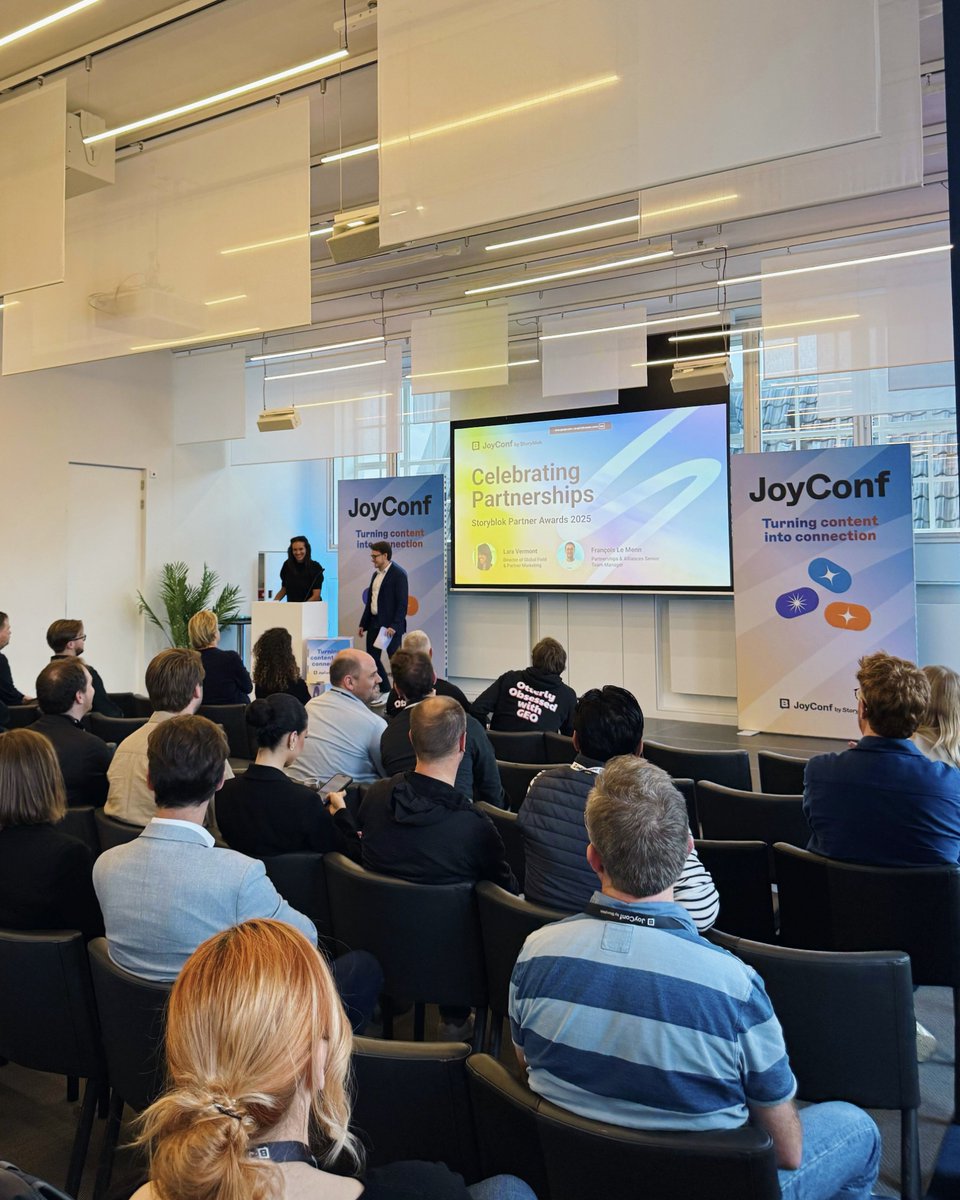 Storyblok tweet media