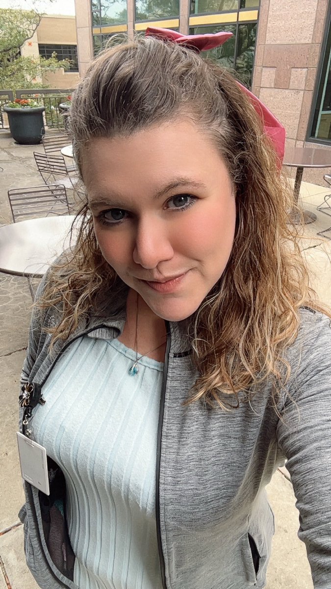 It’s so nice outside. I love this weather! Lunch break break for me is enjoying the weather