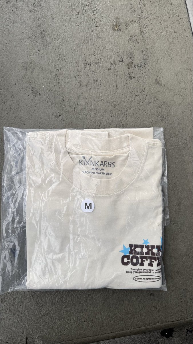 KIXNKARBS's tweet image. KIXNCOFFEE shirt size medium message me if you want to buy ๐