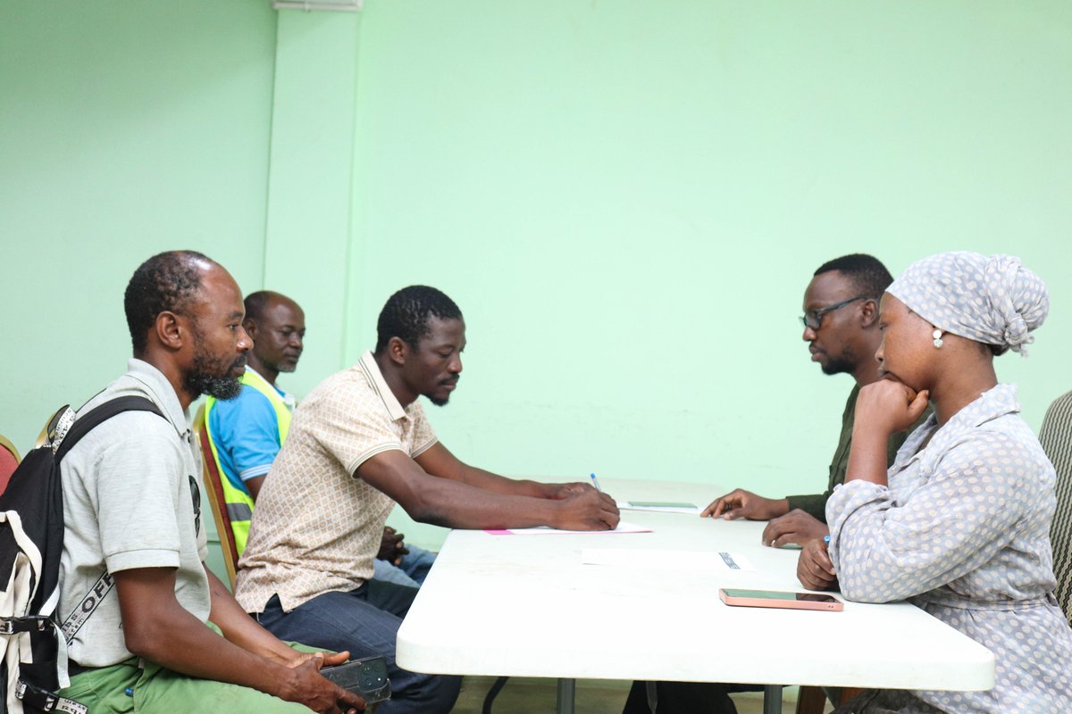 yisontechhub's tweet photo. After certifying Master Craft Persons (MCPs), Yison Tech Hub strengthened ties with various MCP associations to provide mentorship, coaching, and business support. An MOU was signed to drive collaboration and create lasting opportunities.
#MCP #Mentorship #Innovation #YisonImpact https://t.co/aLyAGMrSC1
