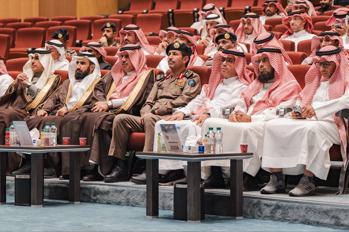 جامعة الملك خالد tweet media