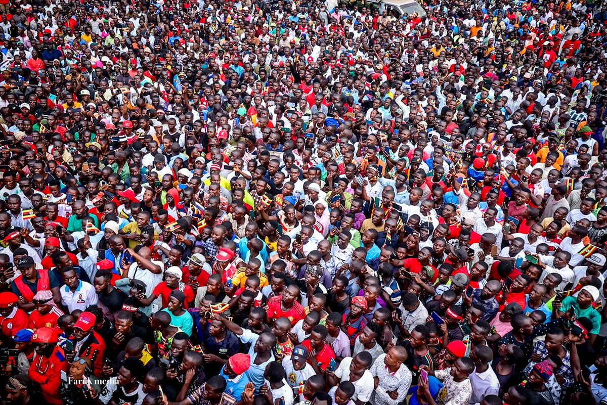 brucenahabwe1's tweet image. When Budaka’s crowd shouted for change, they shouted for your future. Show up at the polls and claim it. #ProtestVote2026
