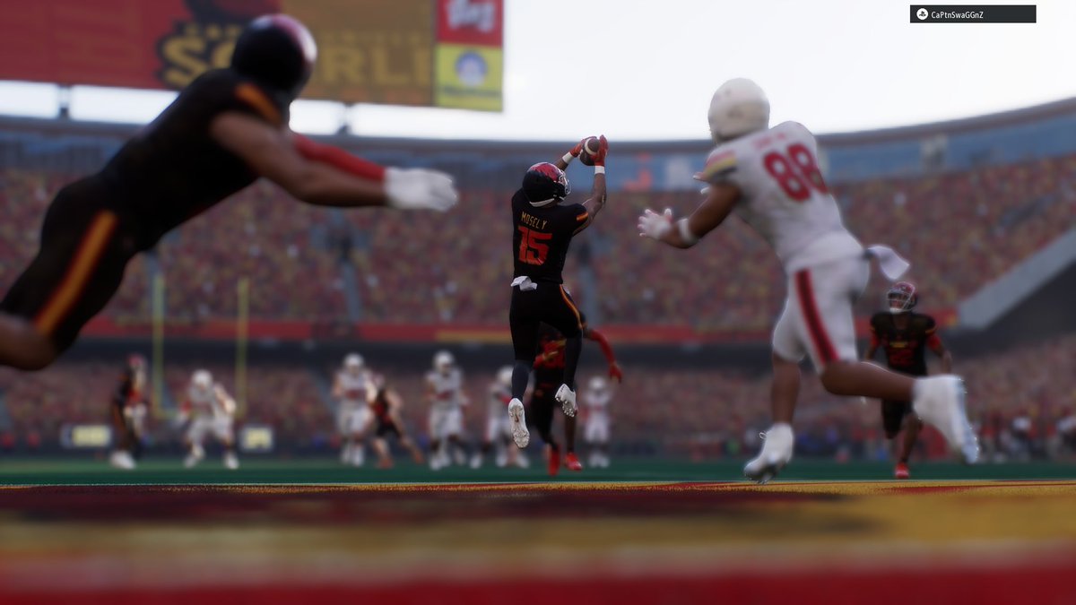 ScarBear_NECF26's tweet image. We grab wins on the road against the Coastal Elite Cal Bears and at home against recruiting foe Maryland Terps. 

5 ⭐️ LB Ekiyor has been playing at an elite level with 3 INTs across those games, learning from vet SR House.

#FromFactoryToField #NECFRecap 

3-2