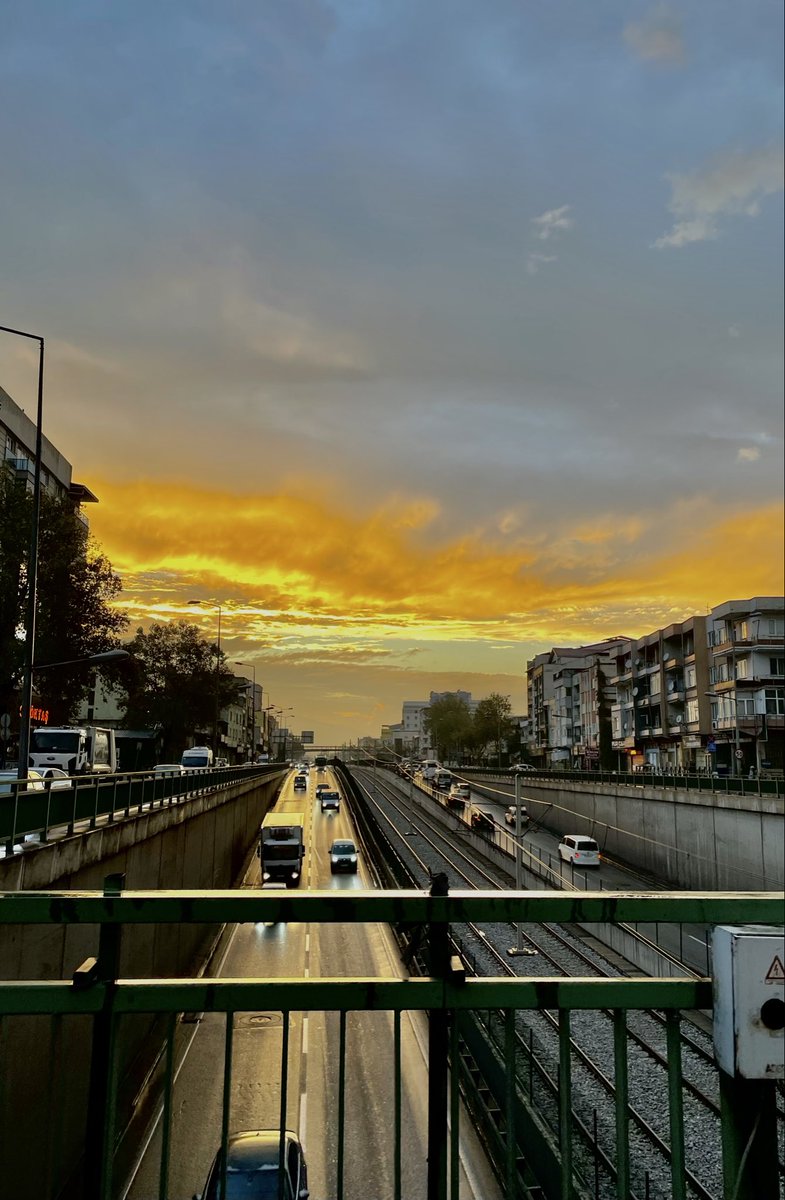 zeynpckmk_'s tweet photo. Her anı çekmek>>> https://t.co/yBNEwFwaeG