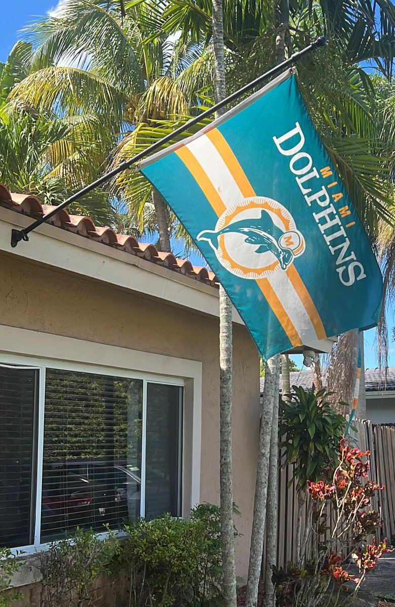 Coacher (@co4ch3r) on Twitter photo “Hope is a tattered flag..” 
It’ll fly ‘til my last breath…
<a href="/MiamiDolphins/">Miami Dolphins</a> #PhinsUp “Hope is a tattered flag..” 
It’ll fly ‘til my last breath…
<a href="/MiamiDolphins/">Miami Dolphins</a> #PhinsUp