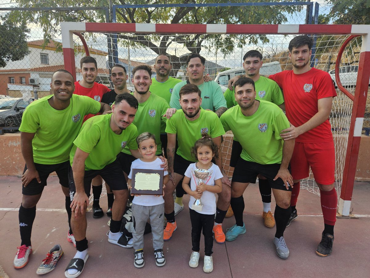 La Paz FS ganó este viernes la SUPERCOPA AMFS 2025 al ganar su partido por 4-1 a Los Corazones FS. Enhorabuena