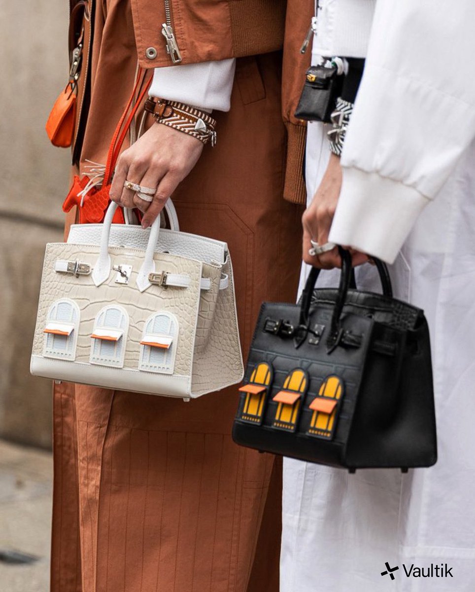 Collect Card by Vaultik tweet media