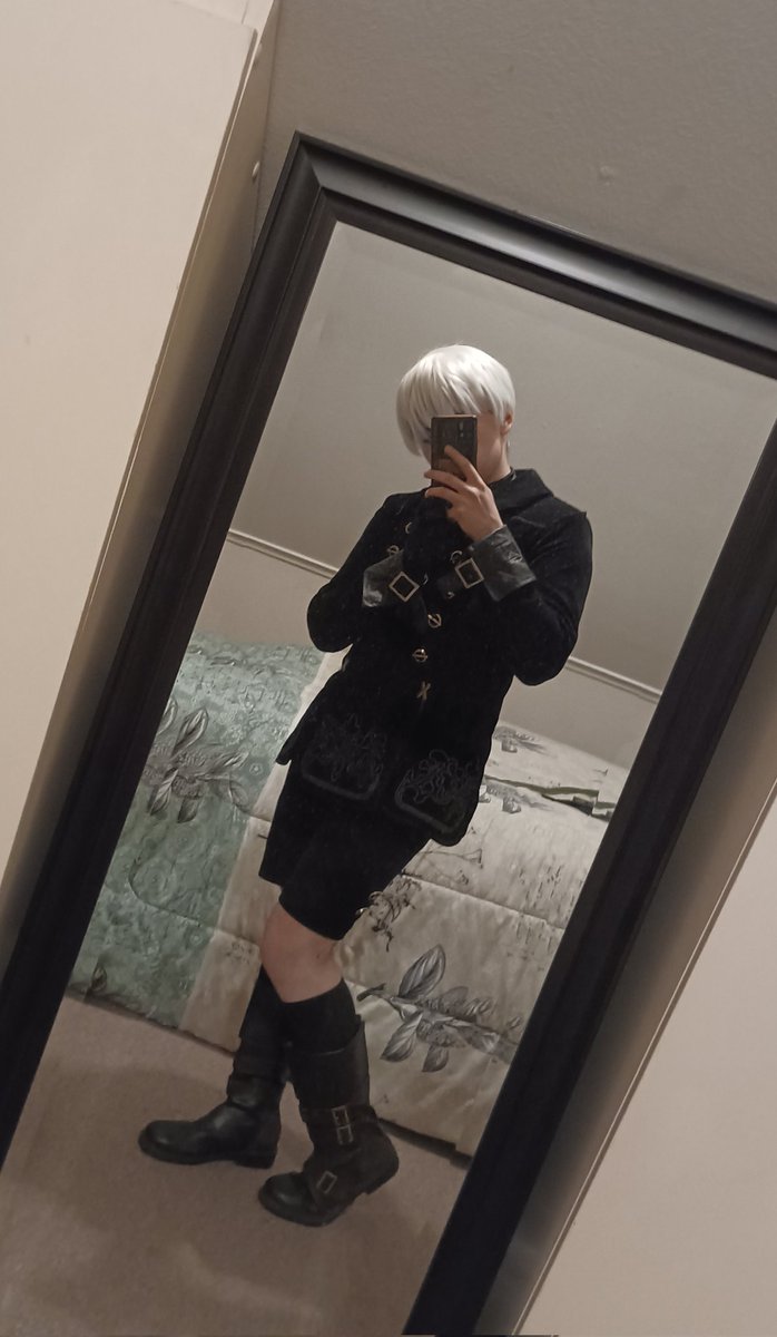 _spardaa's tweet image. forgot I had this 9S pic, didnt wanna delete it since I cosplay once every 300 years

@yokotaro