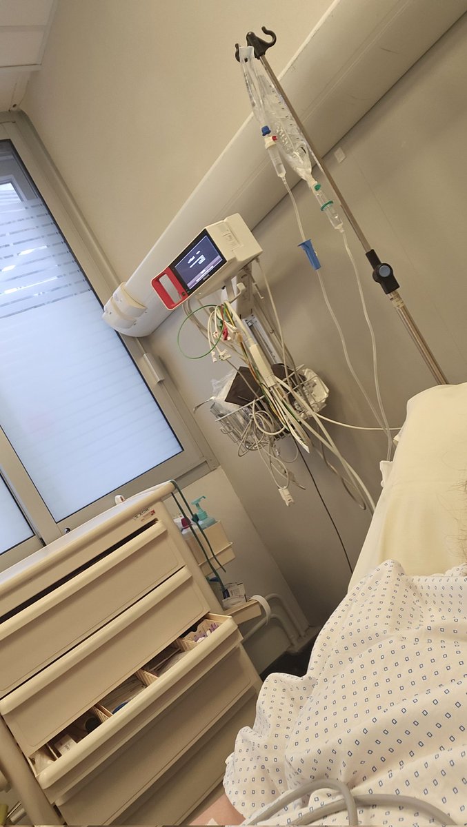 Bon Hino il est quand le jeu là svp urgent ?? 

(Vous inquiétez pas c'est juste une crise de Crohn)