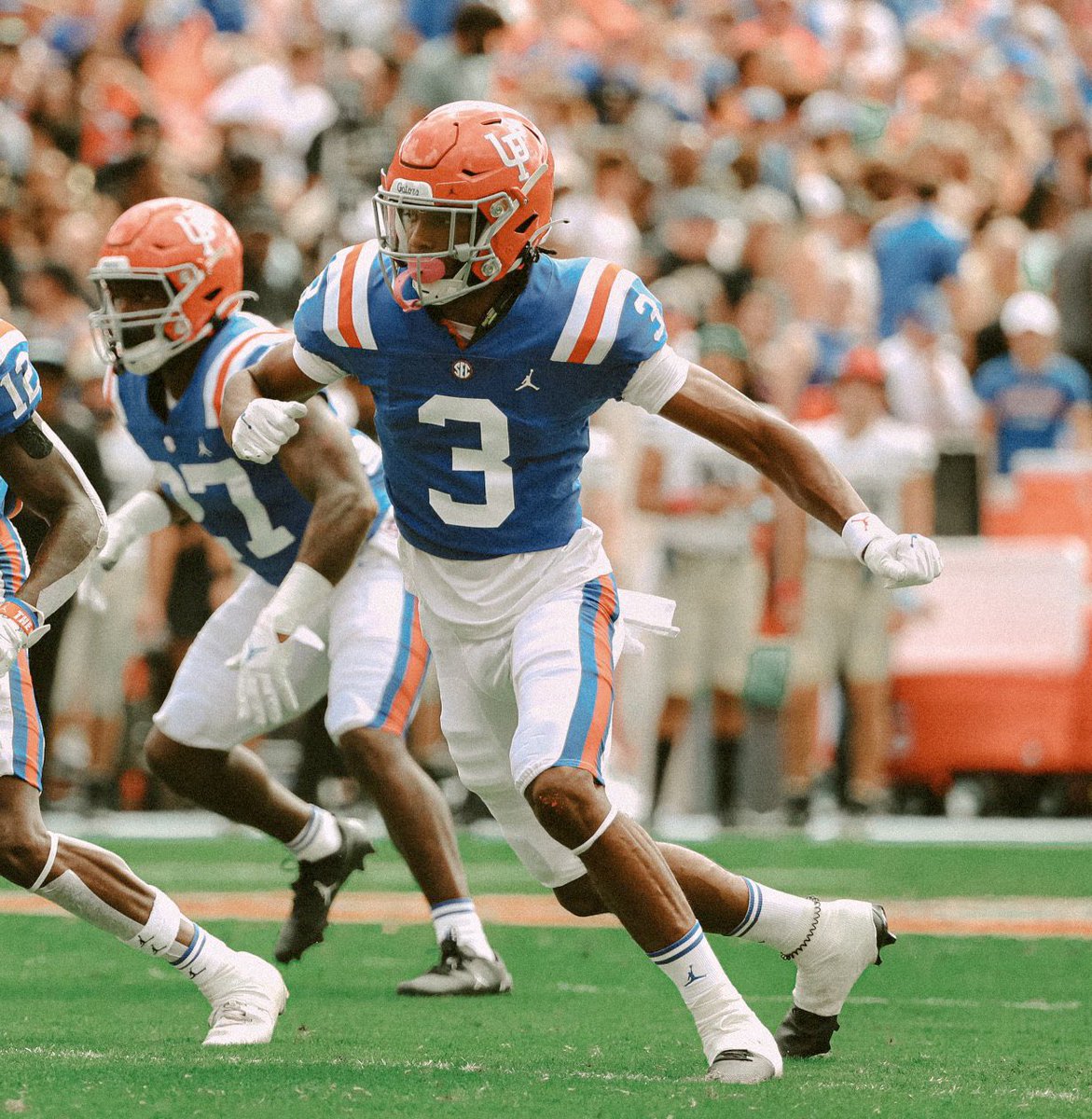 Gators Uniform Tracker tweet media