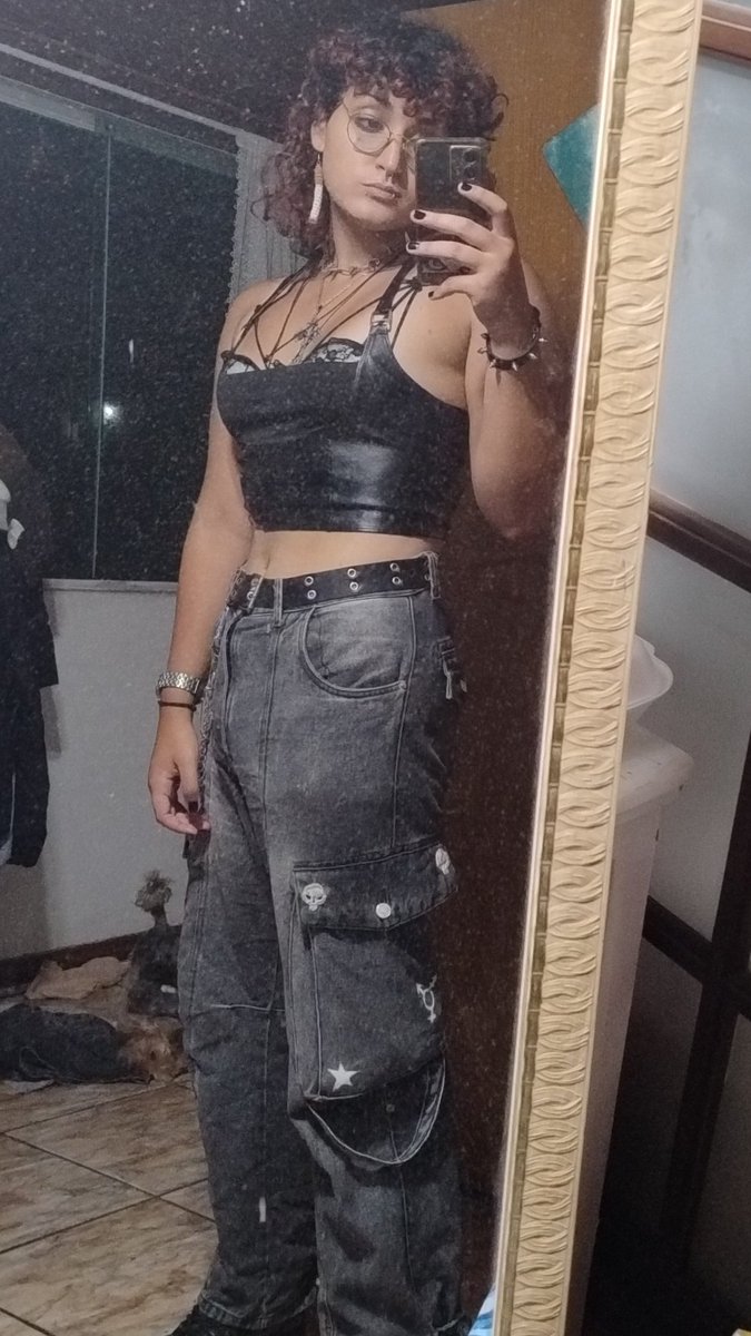 Sapata Lobimoça ☭⚢ 🏳️⚧️🧡🤍🩷 tweet media