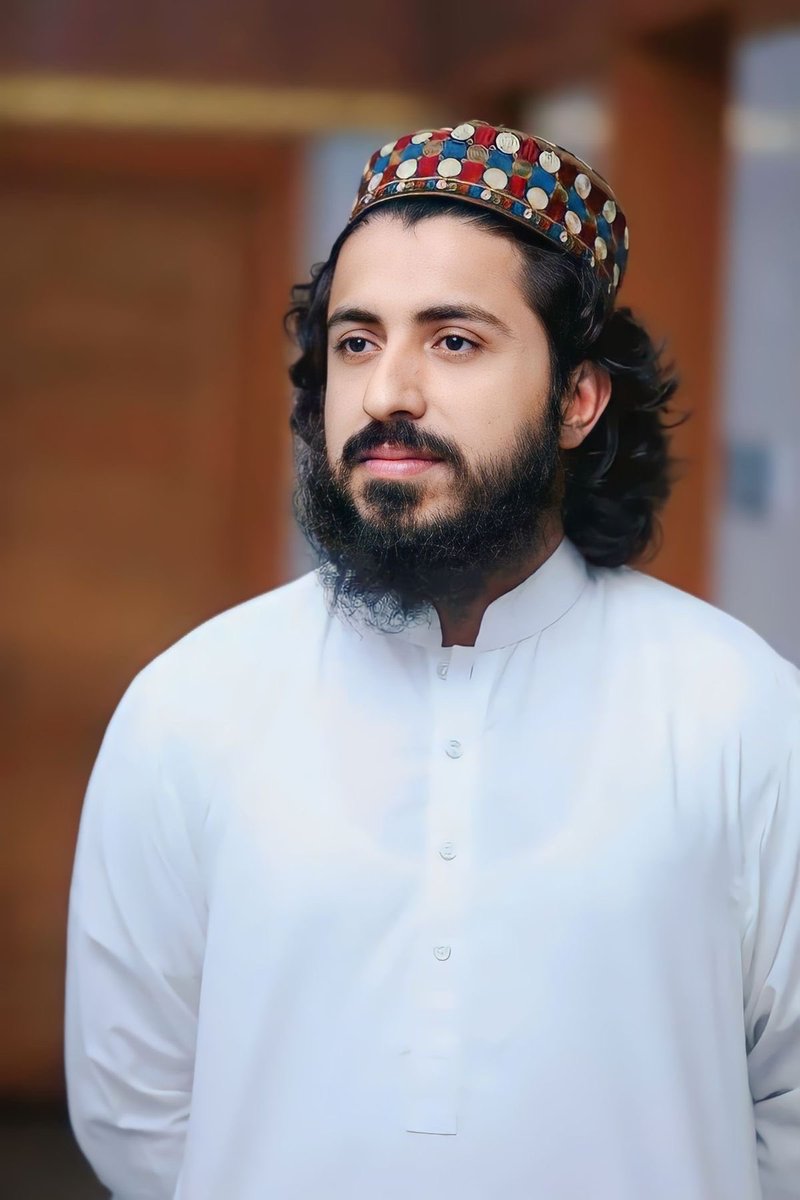 بب tweet media