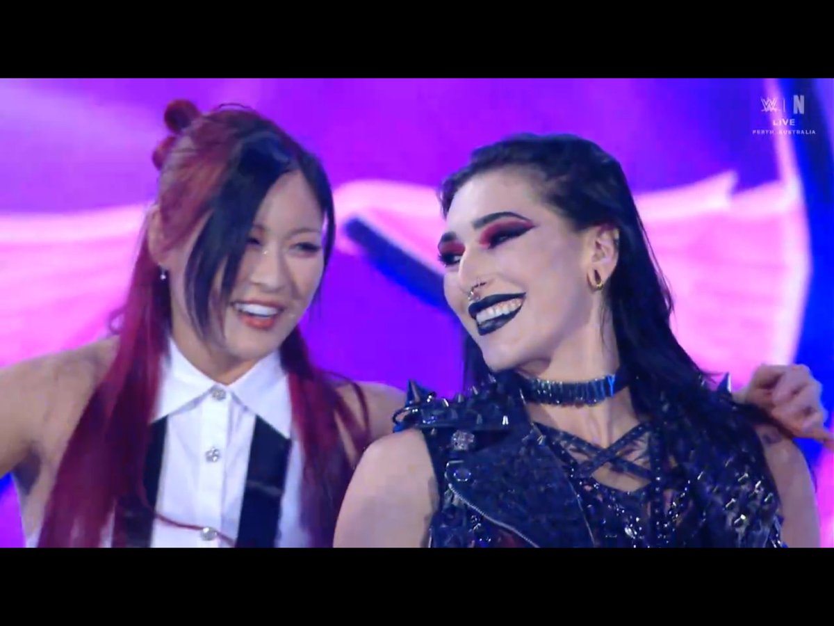 Iyo_SkyWWE's tweet image. .#RHIYO ✨