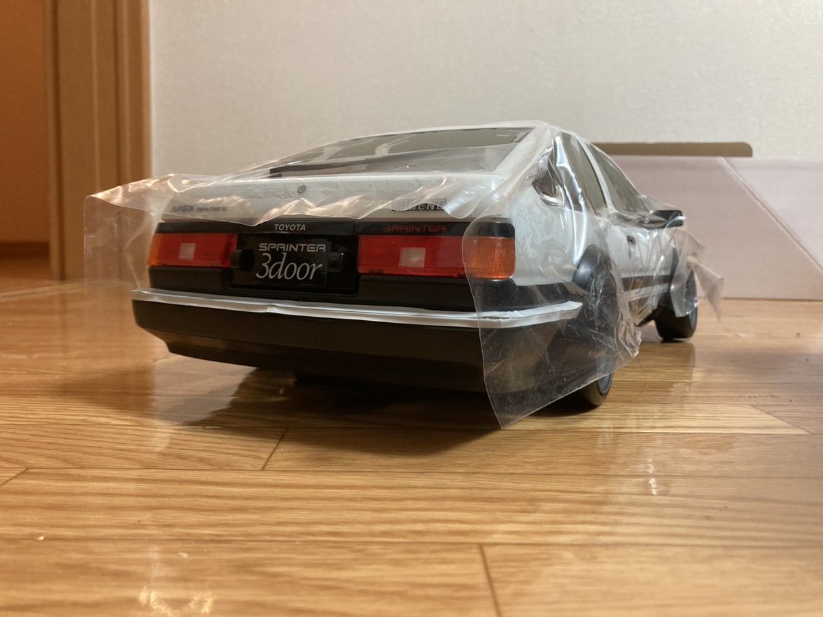 訳あって早めの誕生日プレゼントなんだけど最高に楽しそうなものを頂いた！！！フィルム外せないしぶつけるの怖くてあまり動かせなかったのでスペアのボディー買って藤原とうふ店作るんだ！！