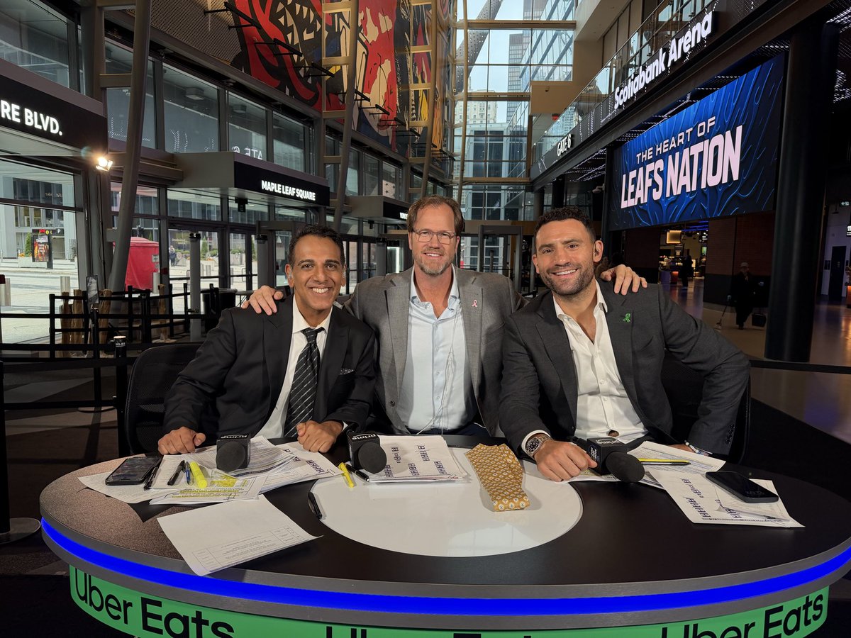 BizNasty2point0's tweet image. Happy Thanksgiving 🇨🇦🍗
Excited to join @adnansvirk @chrispronger @AndiPetrillo and the rest of the gang today @SportsOnPrimeCA. Early start 1:45 pre show and 2PM EST puck drop. Leafs and Blue Jays going 2 for 2 today let’s go.