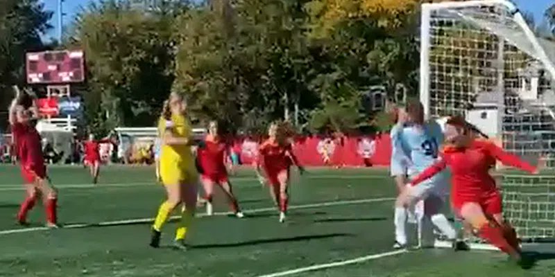 Holy Cross Claims National Jubilee Title With 2-1 Win Over Quebec
vocm.com/2025/10/13/jub…