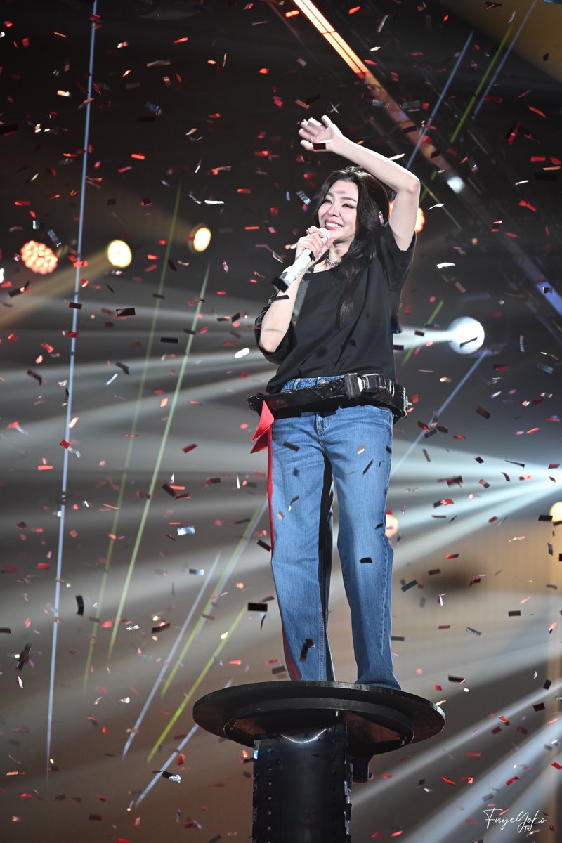 FayeYokoTaiwan's tweet photo. Happy Birthday to you, P'Faye! 🥳
May you always be surrounded by love, peace, and prosperity. You illuminate our world in ways we never dreamed possible. Your sincerity, warmth, and kindness remind us of the goodness that still exists in this world.
Wishing you the happiest of birthdays, P’Faye, and may all your dreams and wishes come true. 💛✨
FAYE BIRTHDAY BLISS OCT14
#FayePeraya
#ฝ้ายพีรญา