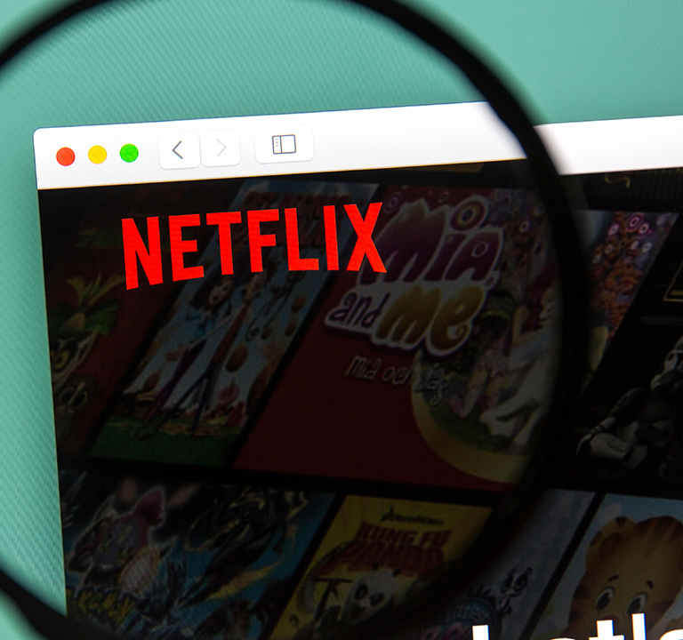 Netflix has confirmed it's removing Original branding from its tiles across devices beginning this week. 

It's designed to to "make discovery of all content simpler and more consistent."

🔗Updated story: whats-on-netflix.com/news/netflix-r…