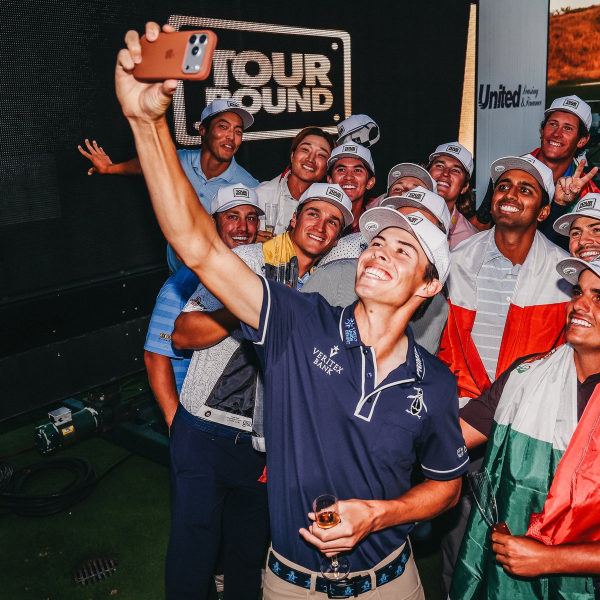 ESInvite's tweet image. Two wins ✅ 
Six Top 5s ✅
No. 1 in KFT Points ✅
#TOURBound ✅

Congratulations to reigning #NV5Invite Champion Johnny Keefer on making it officially official! 🪪