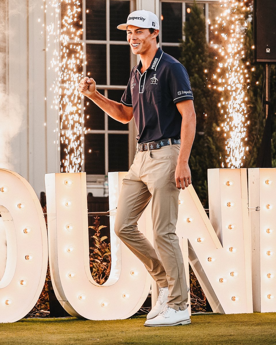 ESInvite's tweet image. Two wins ✅ 
Six Top 5s ✅
No. 1 in KFT Points ✅
#TOURBound ✅

Congratulations to reigning #NV5Invite Champion Johnny Keefer on making it officially official! 🪪