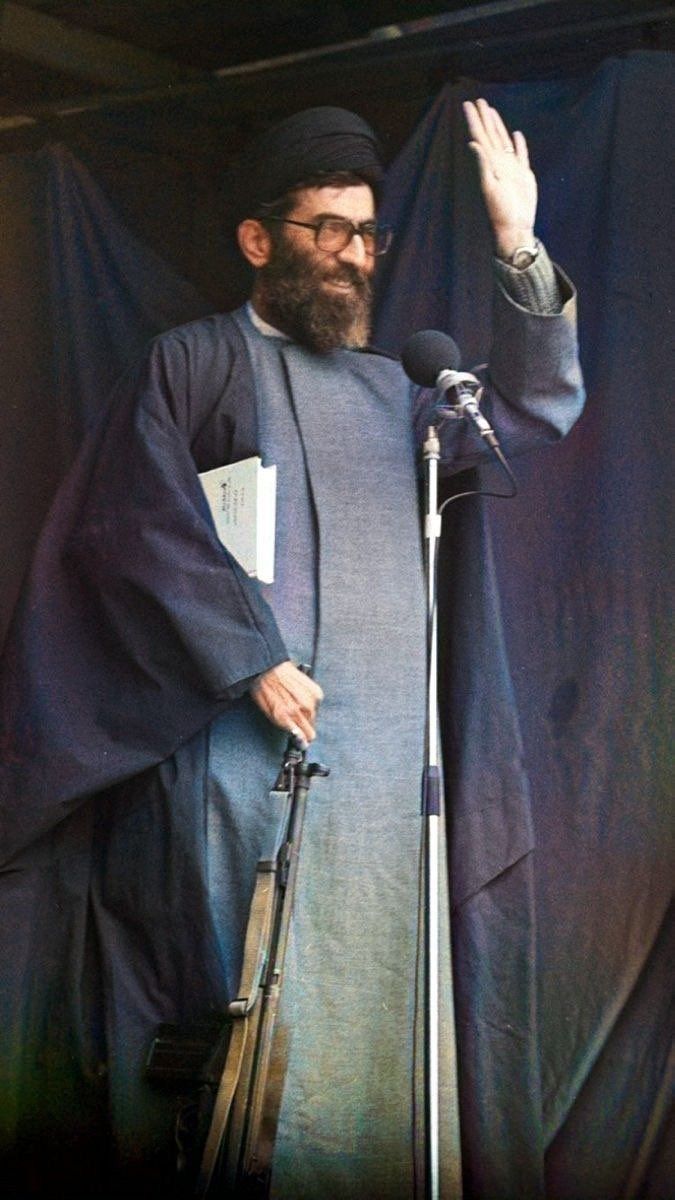 جهت زیبایی تایم لاین
داری رد میشی فالو کنید سریع بک میدم

#رهبر
#حمایت_انقلابی