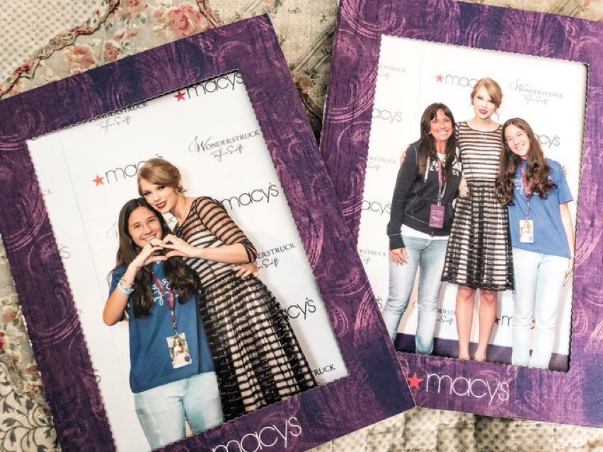 BeFearlessBeYou's tweet image. This is my favorite #SwiftDay ever: Today, it’s been 14 years since the first time I saw Taylor. I was 15, she was 22. 14 years from the day that shaped my teenage years.
I was enchanted to meet you, thank you for remembering this day @taylorswift13 💜
