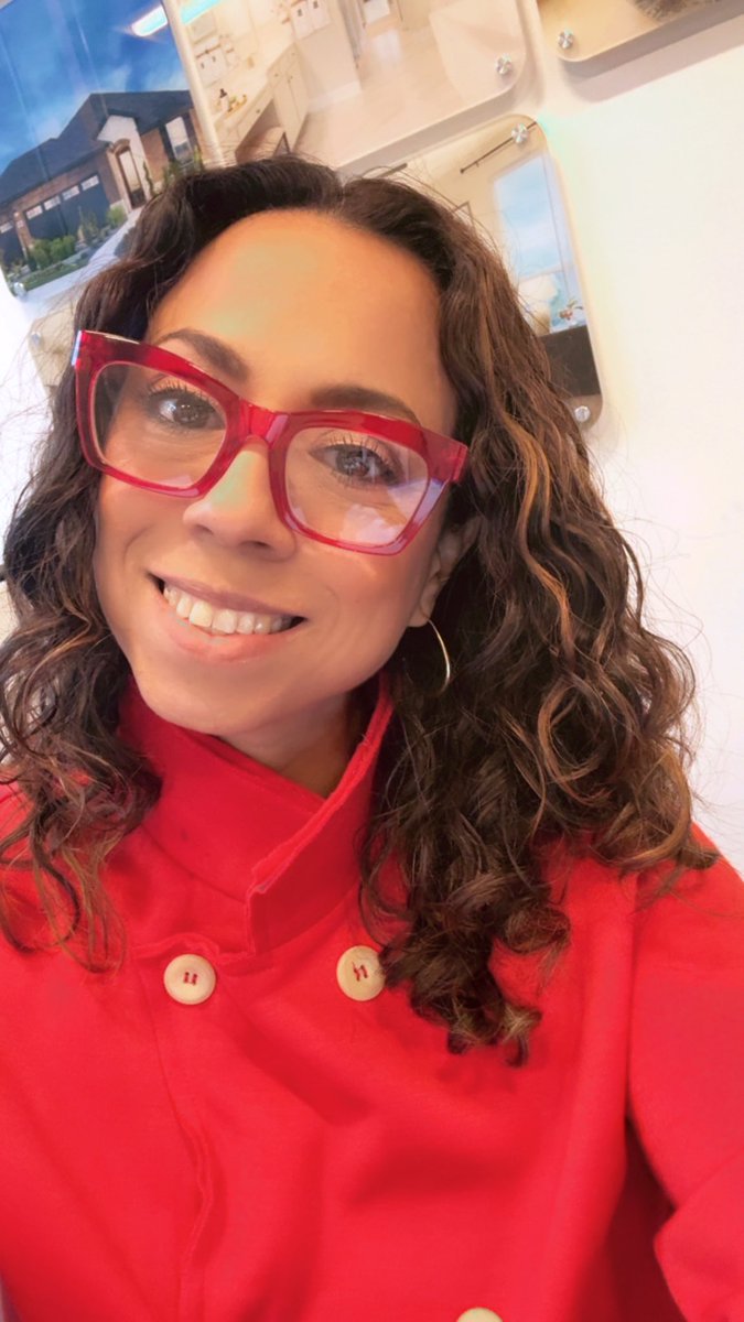 The older I get… the curlier my hair gets. Now if only I could get used to seeing this version of me.