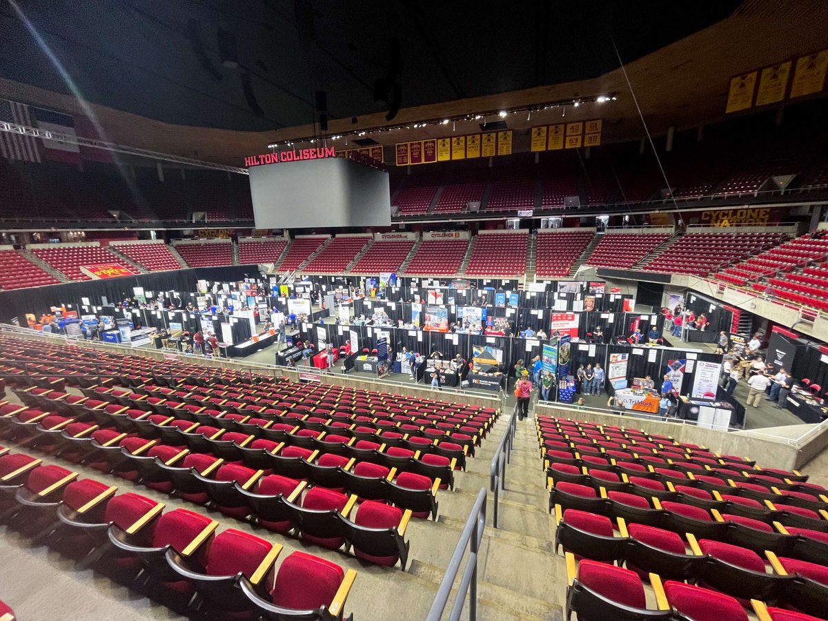 CIPCO staff regularly make the rounds to regional career fairs, like recent ones at the University of Wisconsin-Platteville and Iowa State University, and we’re looking for you! 

If you’re a recent or soon-to-be graduate, explore careers available at electric co-ops like CIPCO.