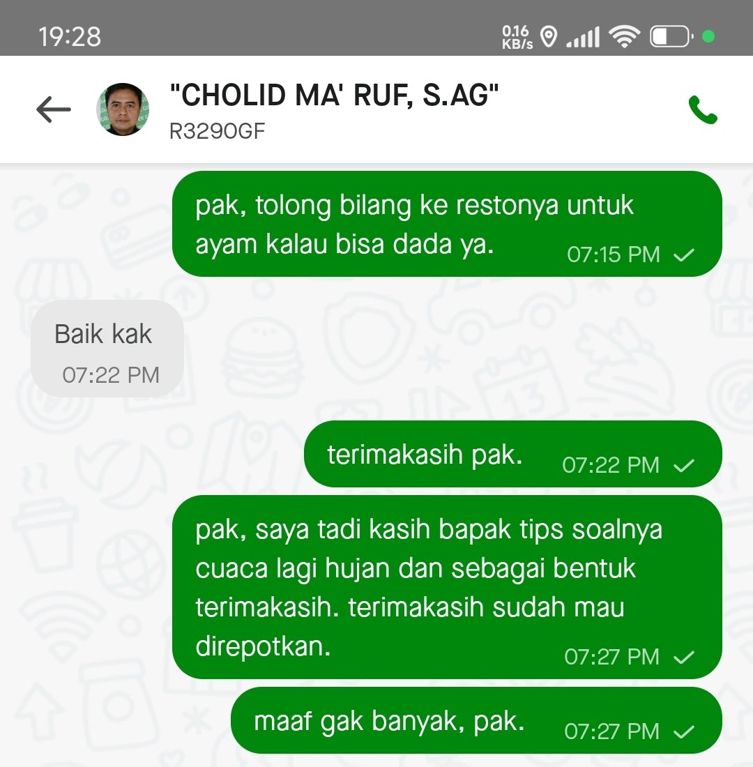 sekarmaharanpw's tweet photo. karena hujan, gue jadi harus pesan makan lewat gofood. dan hari ini, gue udah ngisi kotak infak di masjid serta gue kasih tips untuk bapak gojek ini. sebagai rasa terimakasih karena sudah menerima pesanan gue.
semoga berkah buat bapak dan gue. aamiin.
#gofood #cilacap https://t.co/fXLJf7Ag1g