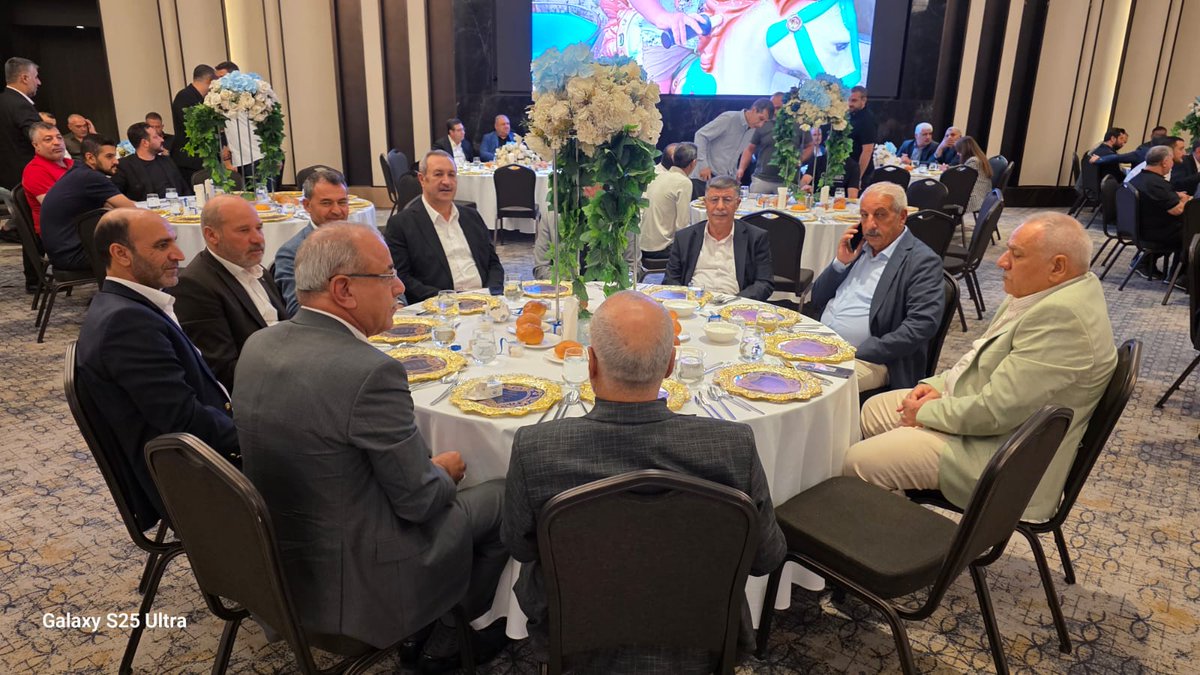 Şanlıurfa Ticaret Borsası Meclis Üyemiz, aynı zamanda kıymetli dostum Sayın Ömer Çiçek'in değerli evlatları Özer Baki ve Ömer Ayaz yeğenlerimin sünnet merasimine katılarak mutlu günlerine ortak olduk.

Rabbim yavrularımızın her birine hayırlı ve bereketli bir ömür nasip etsin,