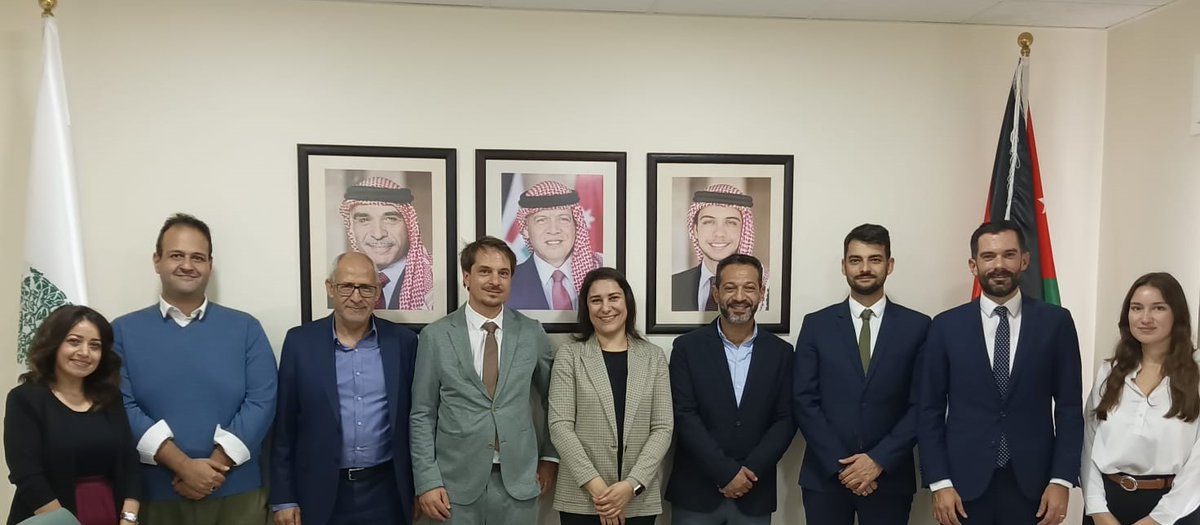 استقبل المعهد الملكي للدراسات الدينية السيد مارك فرينغز، أمين سر اللجنة المركزية للكاثوليك الألمان (ZdK) يرافقه الدكتور إدموند راتكا، ممثل مؤسسة كونراد أديناور في عمّان، والسيد سيمون اينغلكيس. 
التفاصيل في الرابط التالي: facebook.com/share/p/1BM6Gm…