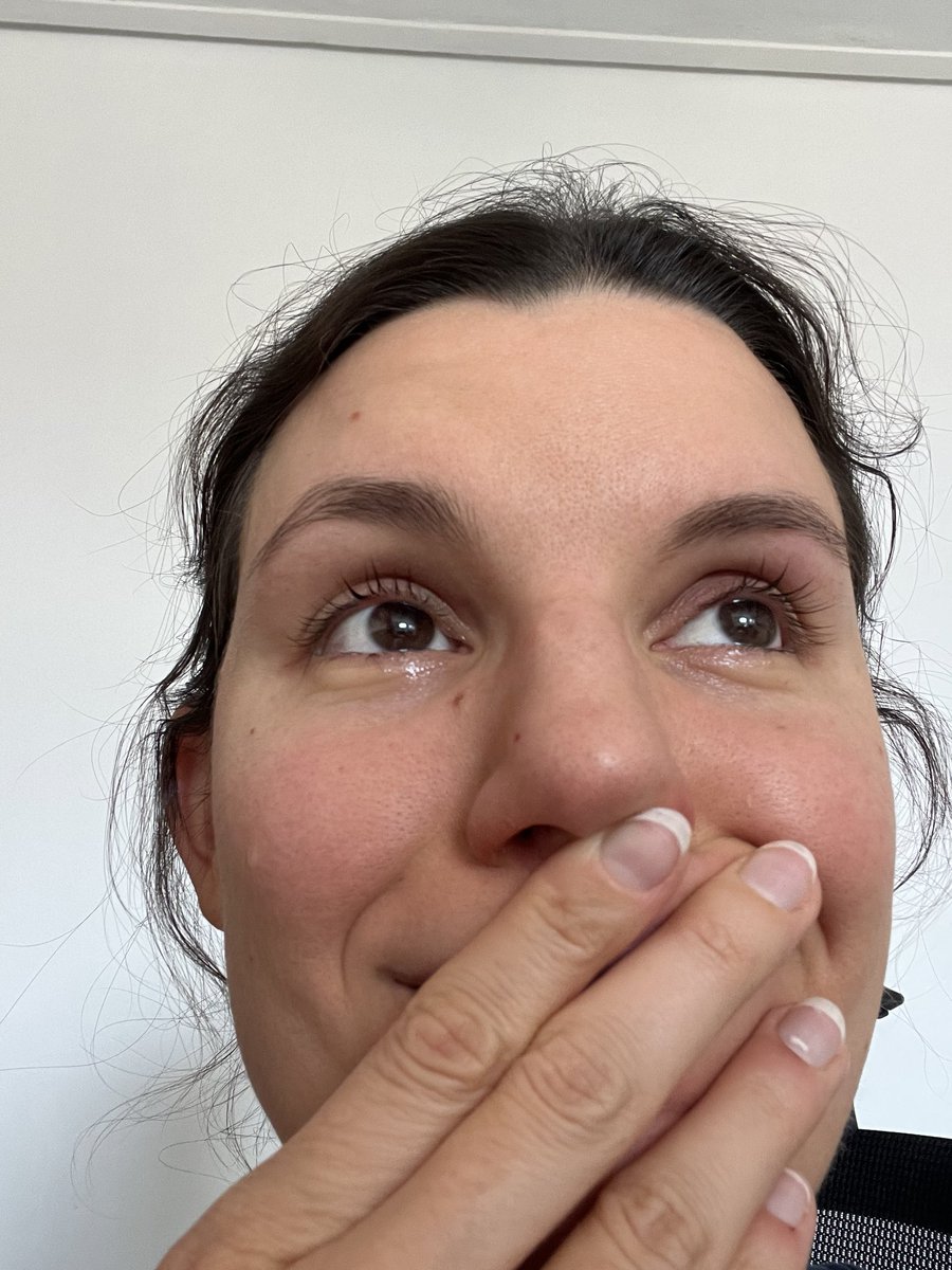 whitewineswift's tweet image. 