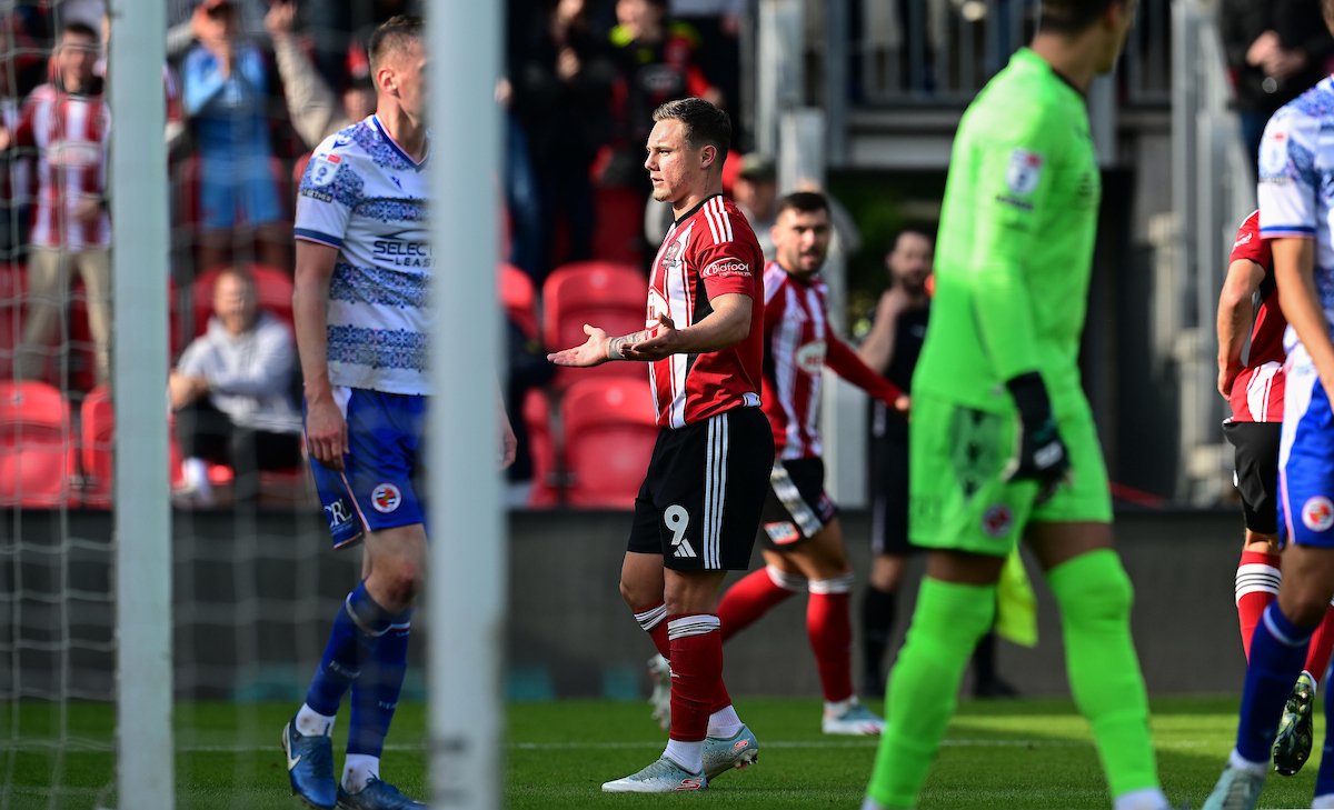 JaydenWareham's tweet photo. Great to see some familiar faces yesterday. Happy to be on the scoresheet again. Good to see the Reading players staff and fans again wishing you the best for the rest of the season💙 https://t.co/upmmDRx9hb