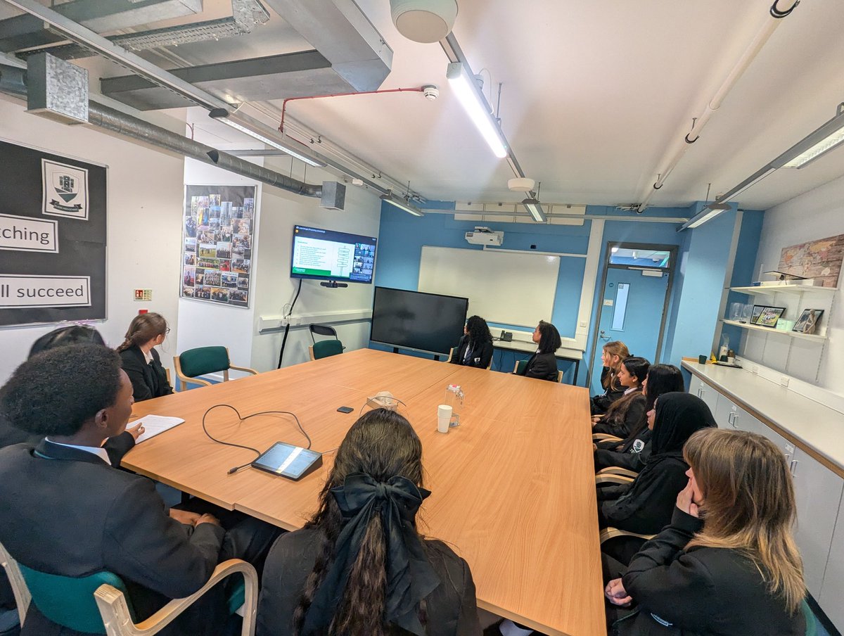BlaiseHighSch's tweet photo. A fantastic Student Leadership meeting with @GreenshawTrust A wonderful chance to share ideas and build belonging as a family even more ๐ #TeamGLT #LeadersOfTheFuture #BlaiseLeaders https://t.co/Xd5ZKFpiOb