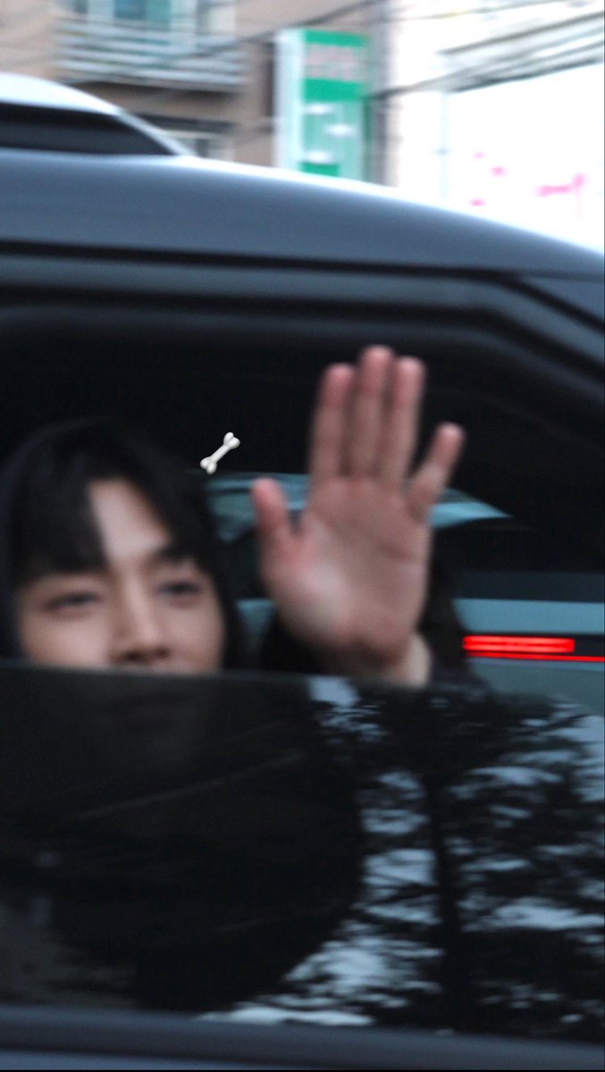 Boneee29's tweet image. 251008

#JOHNNY
#쟈니