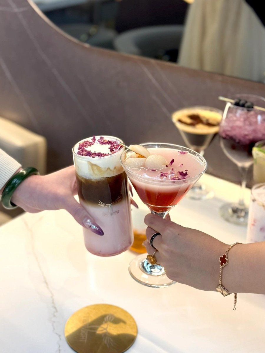 ReinodeMLB's tweet photo. Combination of Chinese and Western brunch tastes so delicious 😋🍸 https://t.co/xqK6ADaTQA