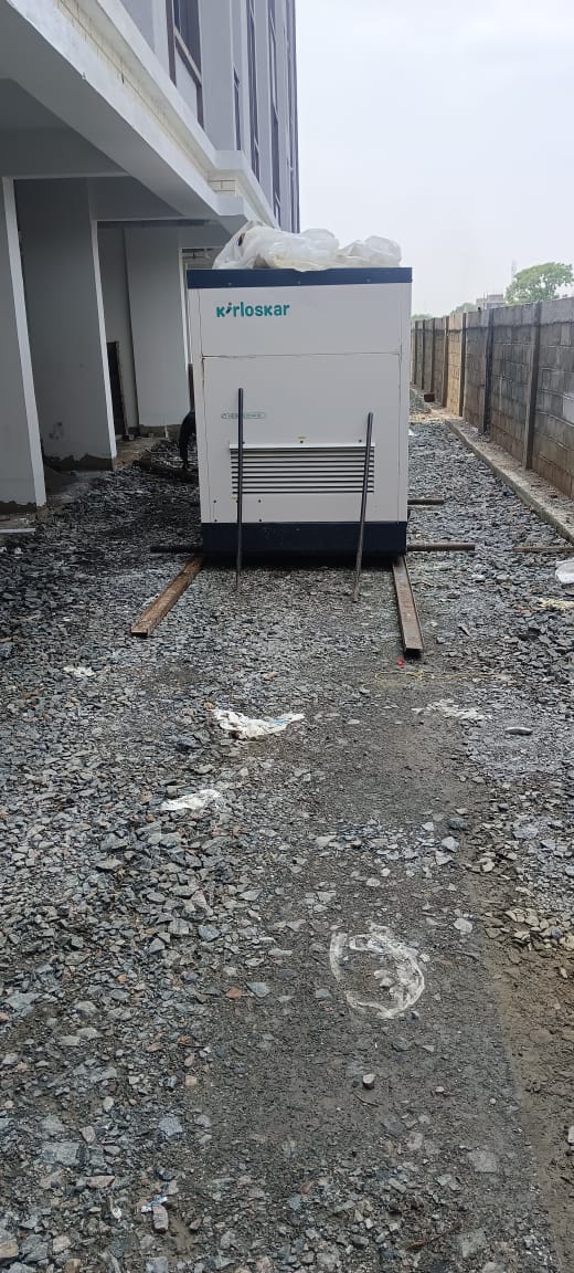 maxpowerservice's tweet image. Recent Supply Update 🚛⚙️
We have recently supplied a 250kVA Kirloskar Powergen Diesel Generator Set at Pallikaranai, Chennai for construction purpose.

For more details, visit 🌐 maxpowerservices.com or call 📞 9382836363

#KirloskarPowergen #DieselGenerator #MaxPowerServices