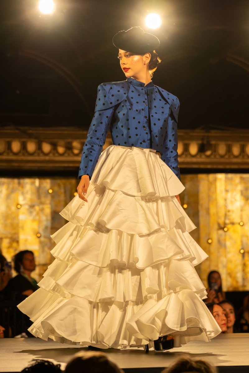 ModellaProject's tweet image. One of those shots that isn’t perfect - but you liked the outfit so much that you kept it anyway.

----

Model Unknown (contact us to be credited)

Full Portfolio - themodellaproject.myportfolio.com/nyfw-spring-su…

Sony A7R5 / Tamron 70-180

84mm – 1/500 – f3.2 – ISO 640

Image 141F-2