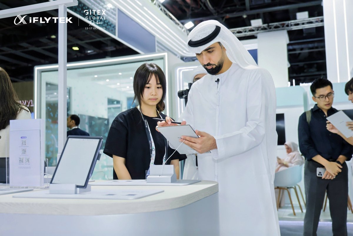 iflytek1999's tweet image. We&apos;re at GITEX Global 2025 in Dubai, where the theme is &quot;AI Connecting Ideas.&quot;
📍 Dubai World Trade Centre | Hall 20, Stand H20-A05
📅 October 13–17, 2025
Explore AI Solutions, Infrastructure &amp;amp; Translation.
👉 Step into the future of AI with us!
#iFLYTEK #AIConnectingIdeas #AIGC