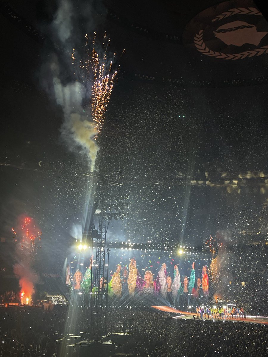 WarriorSwiftie's tweet photo. Truly “the only thing that’s left is the manuscript”! 🥹😭💕 can’t wait to relive it all with our girl! @taylornation13 #SwiftDay https://t.co/lfbK9EnyH8