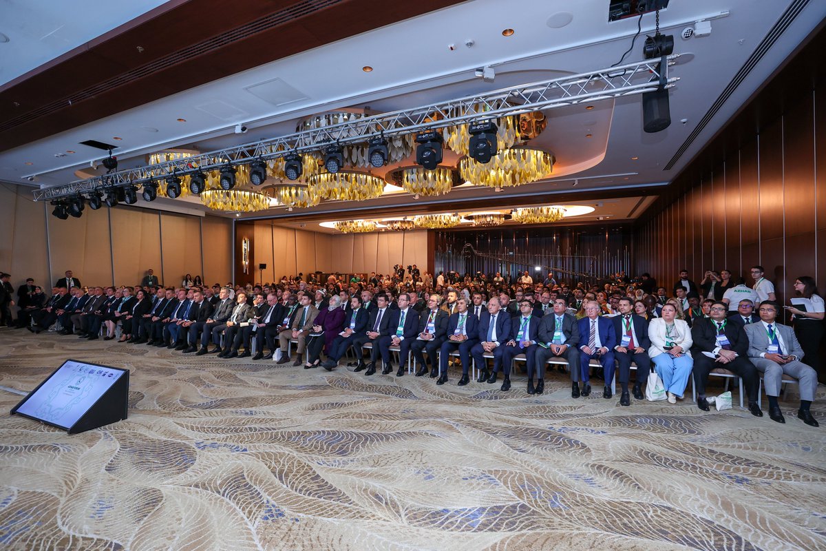 azstandart's tweet image. Bakıda keçirilən II Azərbaycan Halal Biznes Forumunda Azərbaycan Standartlaşdırma İnstitutunun “AZSTANDART Halal” sertifikatlaşdırma orqanının stendi nümayiş olunub.

Ətraflı – bit.ly/4nR57kX

#Azstand #AZHAB #AZHABForum #AZHAB2025 #AzerbaijanHalalForum