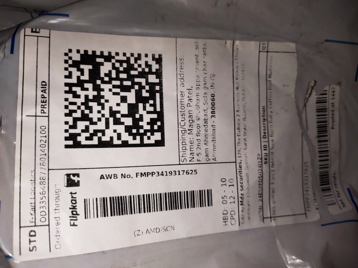 patelson62's tweet photo. @flipkartsupport I ordered newborn baby cotton meters. The quantity was a pack of 5, but I didn't think Flipkart would commit such fraud. I received only 2 products. When I spoke to customer service, their response was that they were out of stock, so they sent these. https://t.co/QsKrPhjaSL