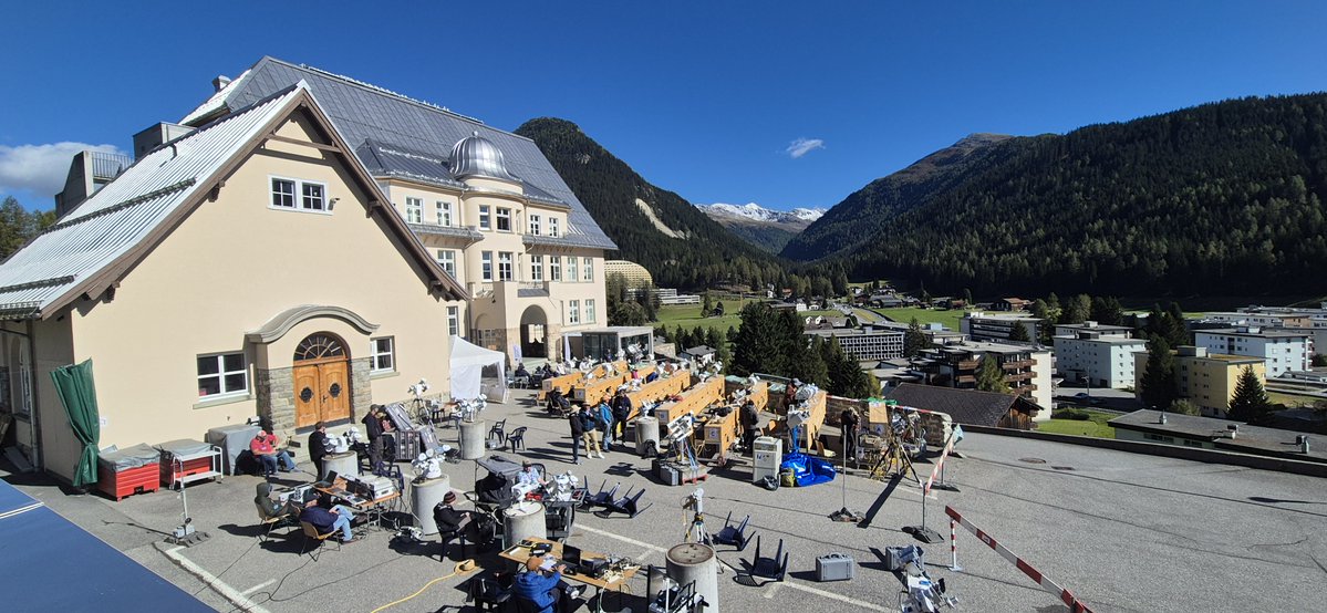 MeteoChile (@meteochile_dmc) on Twitter photo ☀️🇨🇭El Instrumentista Meteorológico de la DMC, Luis Valdés, participó en la Comparación Internacional de Pirheliómetros 2025 en Davos, Suiza. Con el pirheliómetro patrón PMO-6, Chile reafirma su rol en la red global de medición solar de la <a href="/WMO/">World Meteorological Organization</a> .
#Davos2025 #RadiaciónSolar ☀️🇨🇭El Instrumentista Meteorológico de la DMC, Luis Valdés, participó en la Comparación Internacional de Pirheliómetros 2025 en Davos, Suiza. Con el pirheliómetro patrón PMO-6, Chile reafirma su rol en la red global de medición solar de la <a href="/WMO/">World Meteorological Organization</a> .
#Davos2025 #RadiaciónSolar