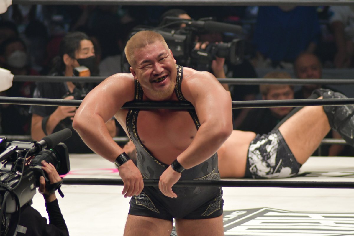 10/11 NOAH＠両国国技館

わる〜い笑顔

#noah_ghc
#マサ北宮