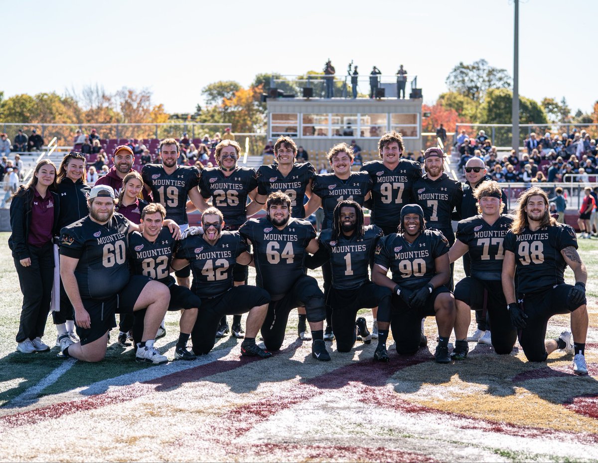 Mounties Football tweet media