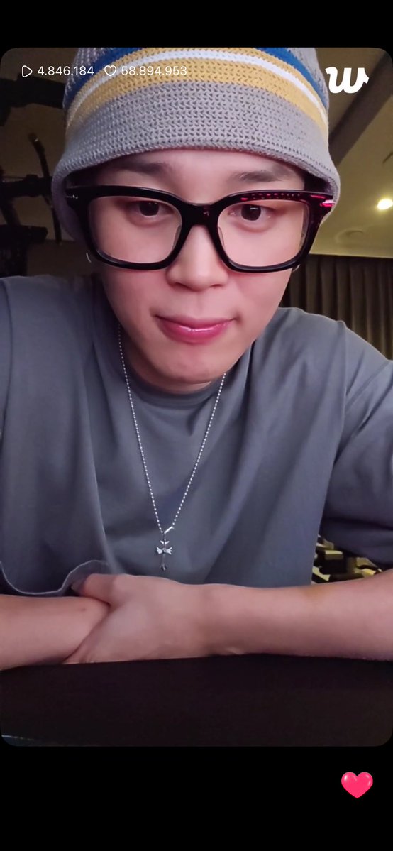 dey โท miss yoongi :( | gonna seeing HOTS ๐ช (@yoonkrl_) on Twitter photo bday boy here!! bday boy here!!